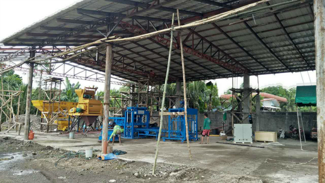 Máquina do bloco QTY4-15 em Filipinas (12)