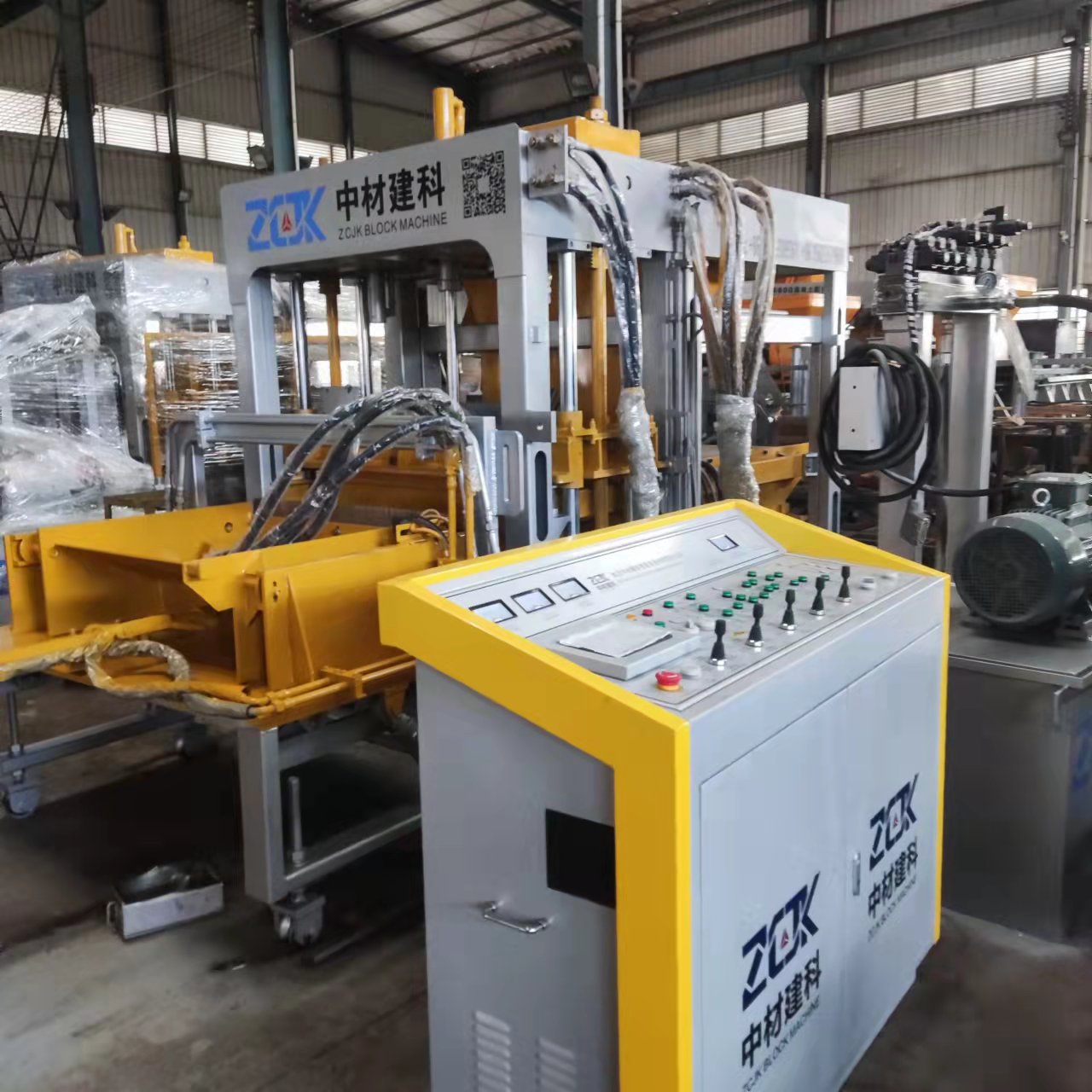 Máquina hidráulica totalmente automática para fabrico de tijolos de betão/cinzas volantes